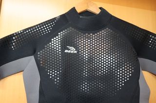 A ESTRENAR Traje Neopreno Corto Beek 3XL Nuevo