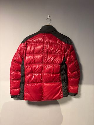 Moncler plumifero Negro y Rojo