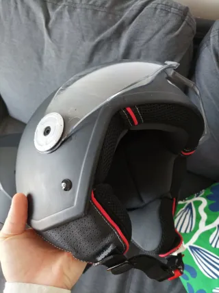 2 Cascos Moto - Uno Integral y Otro No - Negro