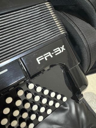 Acordeon Roland FR3X