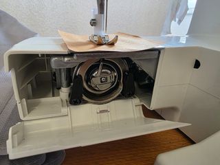 Máquina de coser Singer Serenade 323L