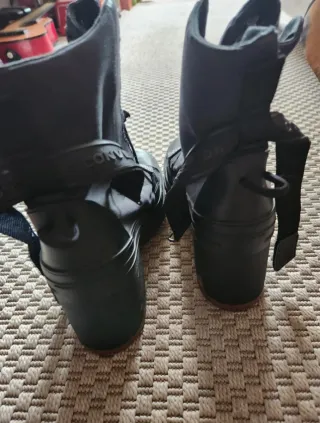 Botas Converse GR82 T41 Negras Nuevas