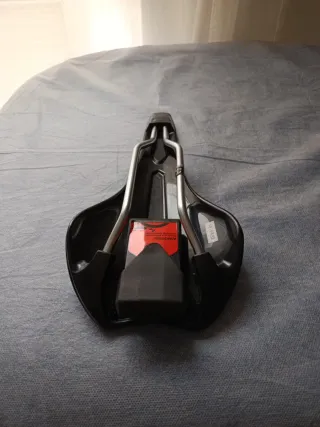 Sillín Merida Expert Negro