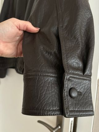 Chaqueta Zara viral con cuello pelo