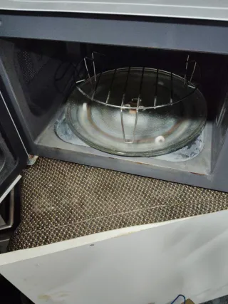 Microondas Taurus con grill