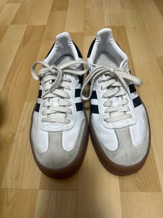 Adidas Samba con plataforma