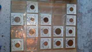 Colección de monedas de varios países .