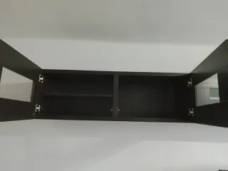 Mueble de salón madera y cristal