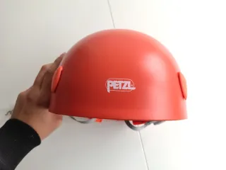 Casco escalada Petzl