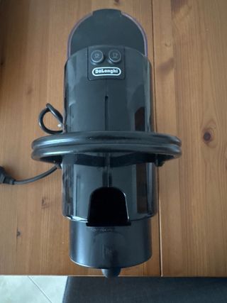 Cafetera Nespresso DeLonghi