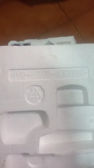 Microscopio de metal educativo con accesorios