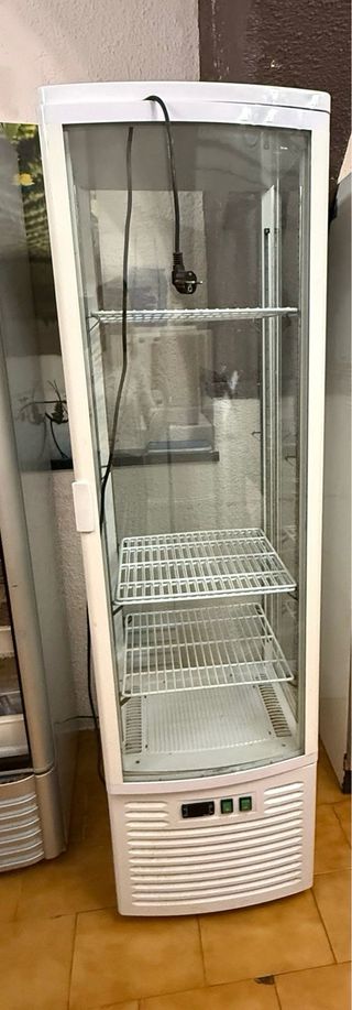 Vitrina expositora refrigerada FORCAR G-LSC280