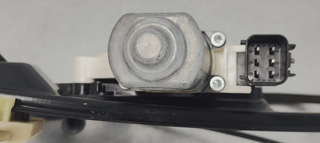 ELEVALUNAS DELANTERO DERECHO FORD FOCUS LIM. 1.0