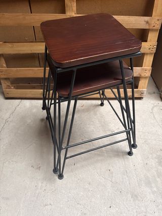 Taburetes de madera