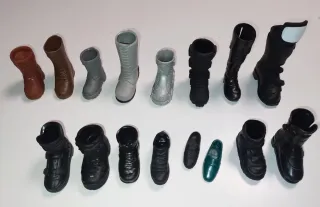 Set di scarpe assortite per bambole (senza coppia)