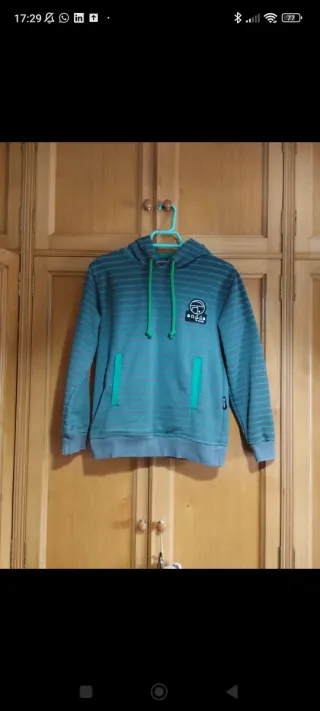 Sudadera Onddo ta punto verde y gris