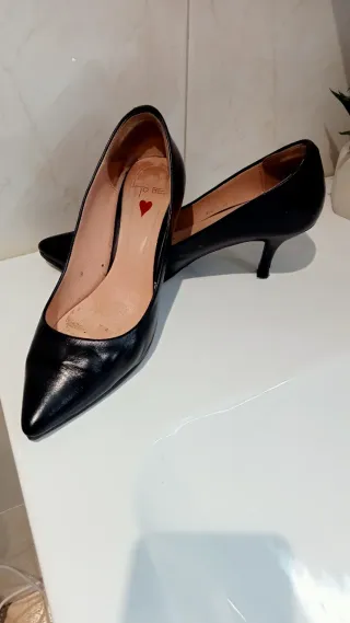 Zapatos de tacón negros TO BE mujer