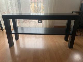 Mesa baja negra 2 estantes Ikea
