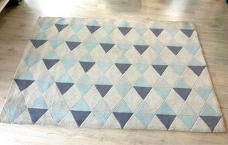 Alfombra geométrica 1,93 x 1,37 m