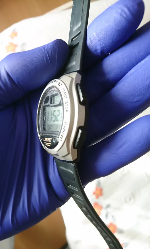 Reloj Casio W 734 Plata