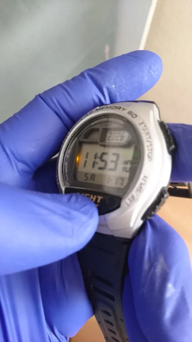 Reloj Casio W 734 Plata