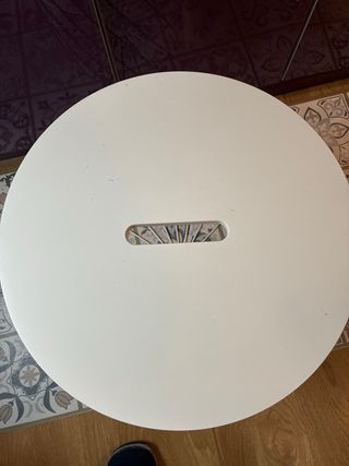 Mesa auxiliar redonda blanca