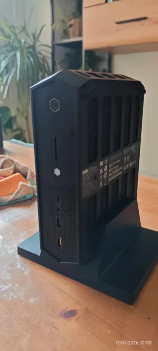 Intel NUC 12 Serpent Canyon Enthusiast Kit