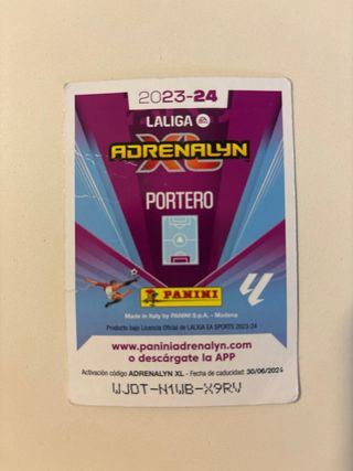 Cromo Adrenalyn Remiro Momentum 23/24