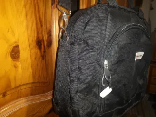 Maletín portátil negro