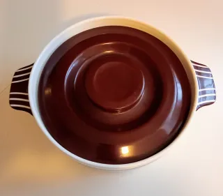 Sopera vintage porcelana con tapa