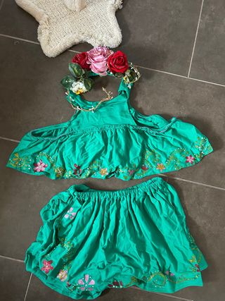 Vestido y diadema flores verde