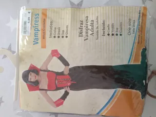 Disfraz Vampiresa y Novio Cadáver