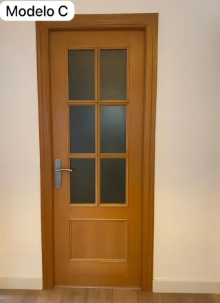 Puertas de roble color madera