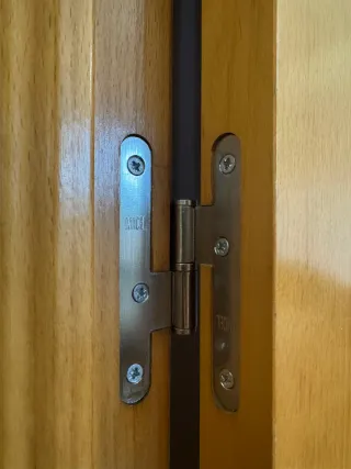 Puertas de roble color madera