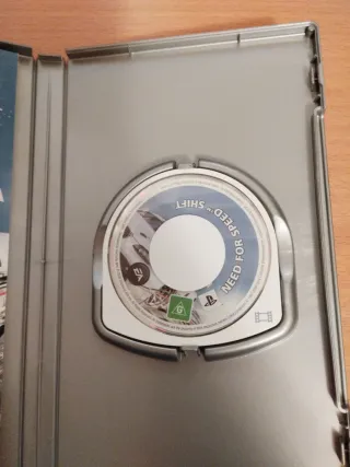 NEED FOR SPEED SHIFT PSP