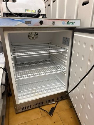 Nevera bajo mostrador FORCAR G-ER200SS inox
