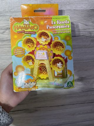 Hamtaro La Ruota Panoramica con 3 personaggi