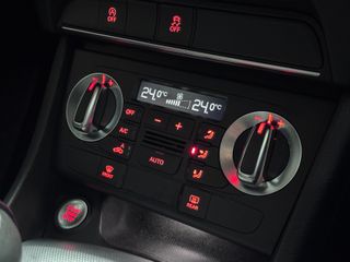 Audi Q3 2.0 TDI 140cv quattro S tronic Ambition