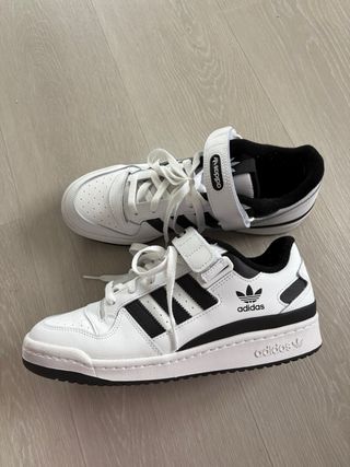 Adidas Forum Low Zapatillas Blancas y Negras bamba