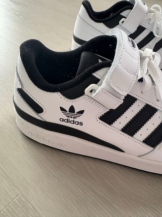 Adidas Forum Low Zapatillas Blancas y Negras bamba