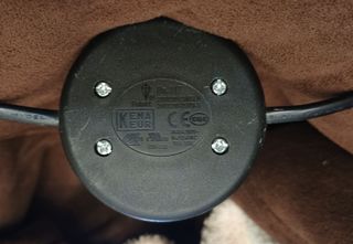 Lámpara de pie trípode negra