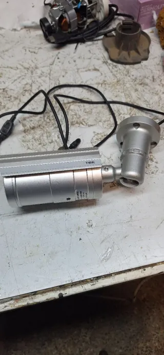 Cámara de vigilancia TBK tipo bala