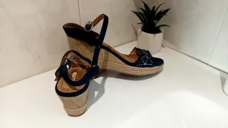 Sandalias cuña Corina mujer azules