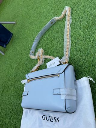 Bolso color turquesa