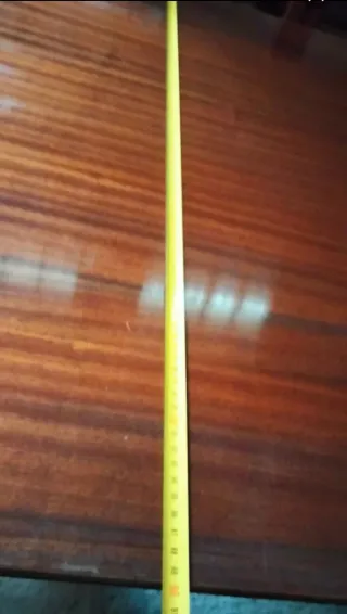 Mesa de salón madera y cristal