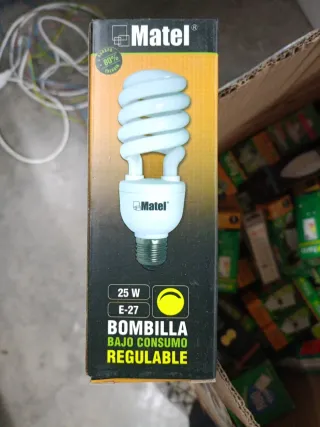 Lote Bombillas Fluorescencia y Halógenas