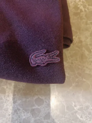 Polo Lacoste marrón burdeos talla S