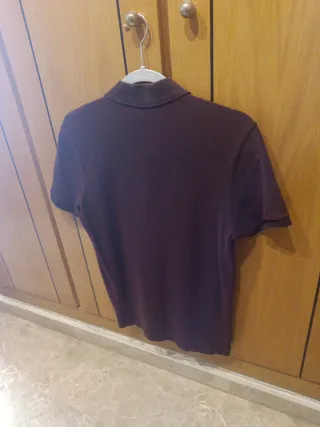 Polo Lacoste marrón burdeos talla S