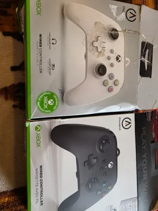 Mando Xbox Wired Controller