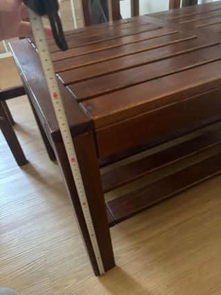 Mesa baja de madera para terraza